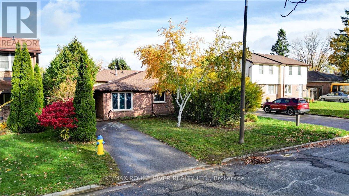 920 ROCHELLE COURT, peterborough (ashburnham ward 4), Ontario