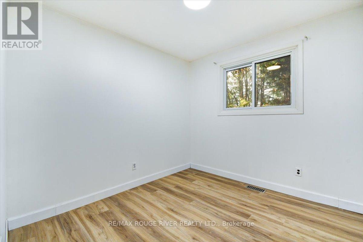 920 Rochelle Court, Peterborough (Ashburnham Ward 4), Ontario  K9J 1J7 - Photo 19 - X12485304