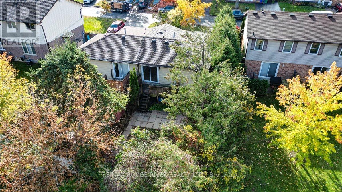 920 Rochelle Court, Peterborough (Ashburnham Ward 4), Ontario  K9J 1J7 - Photo 27 - X12485304