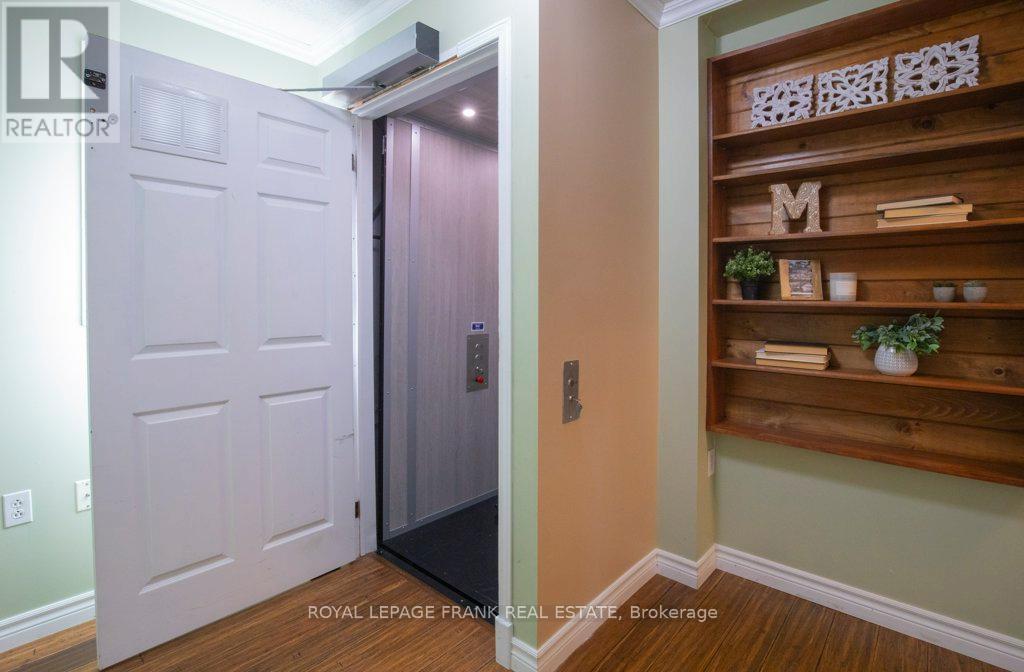 324 Towerhill Road, Peterborough (Northcrest Ward 5), Ontario  K9H 7R7 - Photo 25 - X12485324