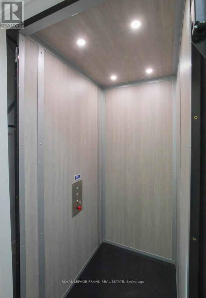 324 Towerhill Road, Peterborough (Northcrest Ward 5), Ontario  K9H 7R7 - Photo 26 - X12485324