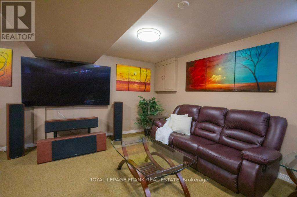 324 Towerhill Road, Peterborough (Northcrest Ward 5), Ontario  K9H 7R7 - Photo 30 - X12485324