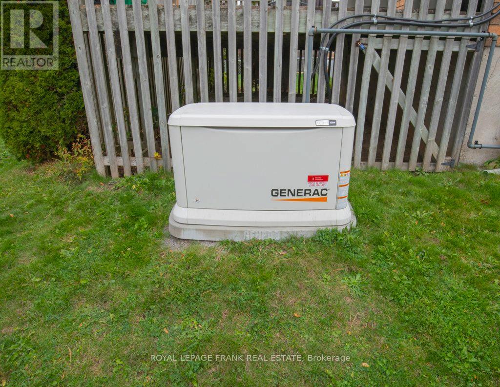 324 Towerhill Road, Peterborough (Northcrest Ward 5), Ontario  K9H 7R7 - Photo 40 - X12485324