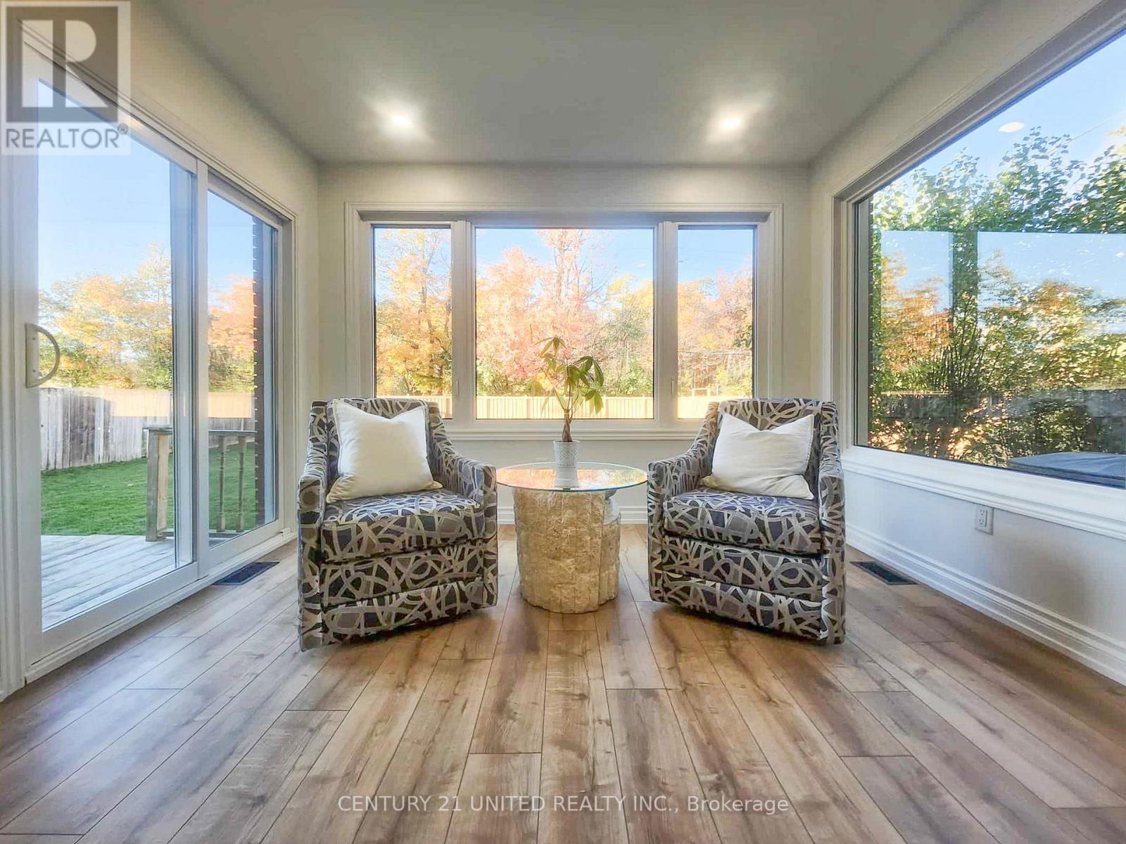 220 Ridgewood Road, Peterborough (Monaghan Ward 2), Ontario  K9J 8A3 - Photo 19 - X12485518