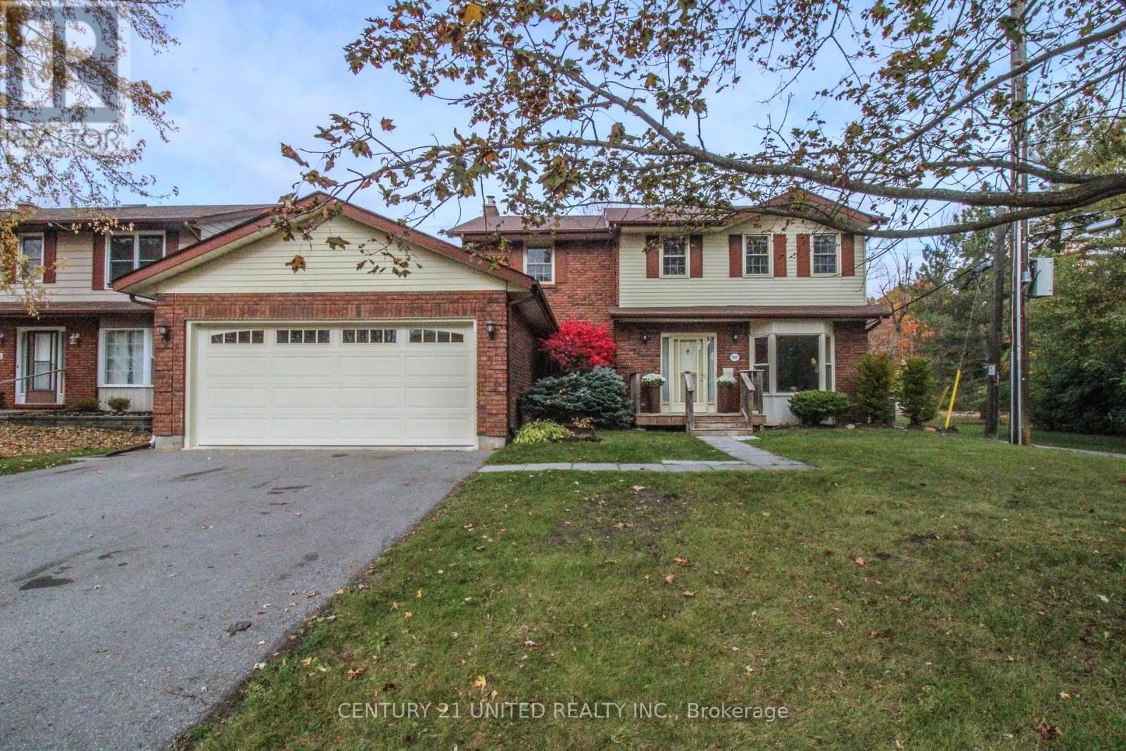 220 Ridgewood Road, Peterborough (Monaghan Ward 2), Ontario  K9J 8A3 - Photo 2 - X12485518