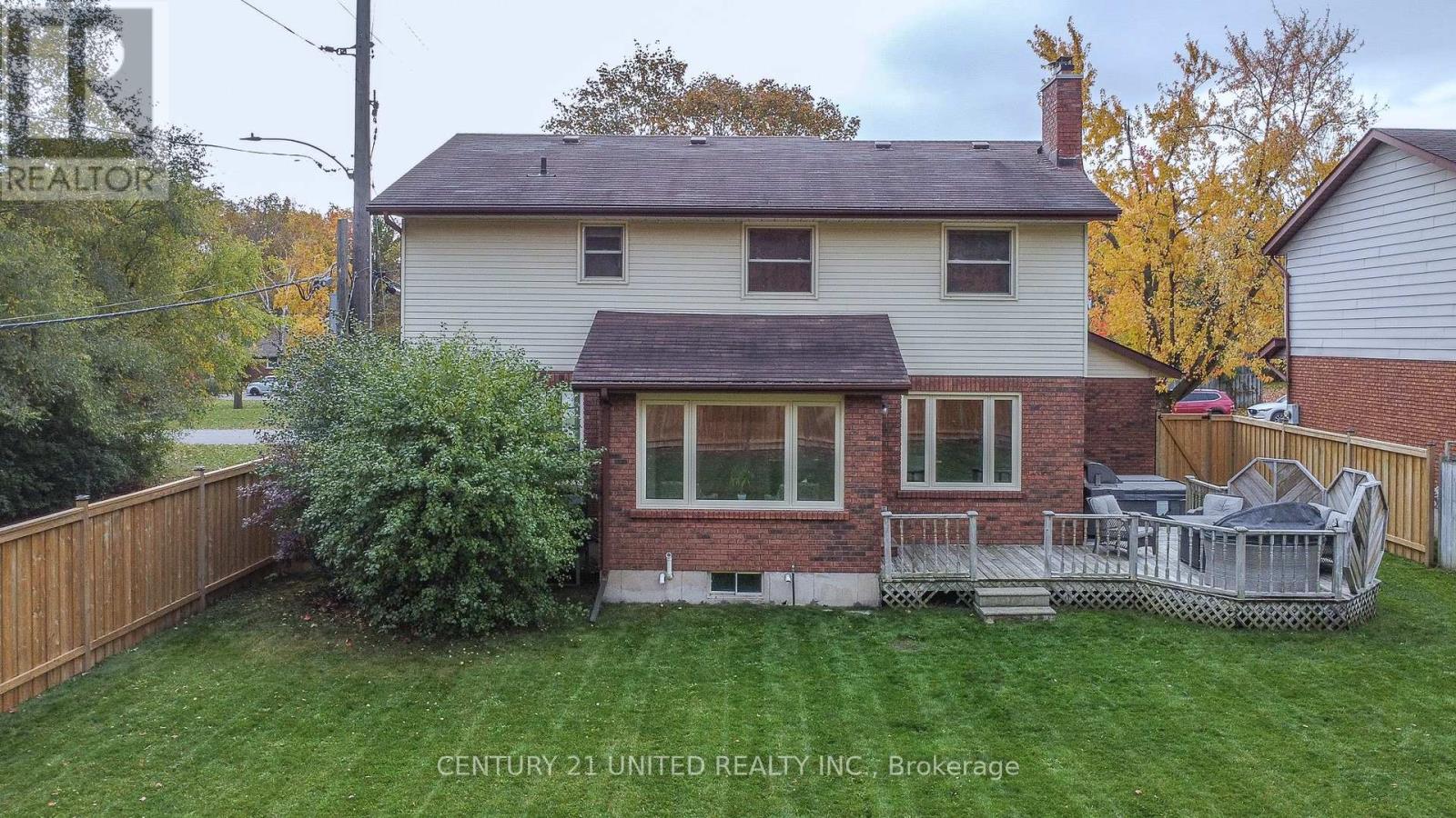 220 Ridgewood Road, Peterborough (Monaghan Ward 2), Ontario  K9J 8A3 - Photo 3 - X12485518