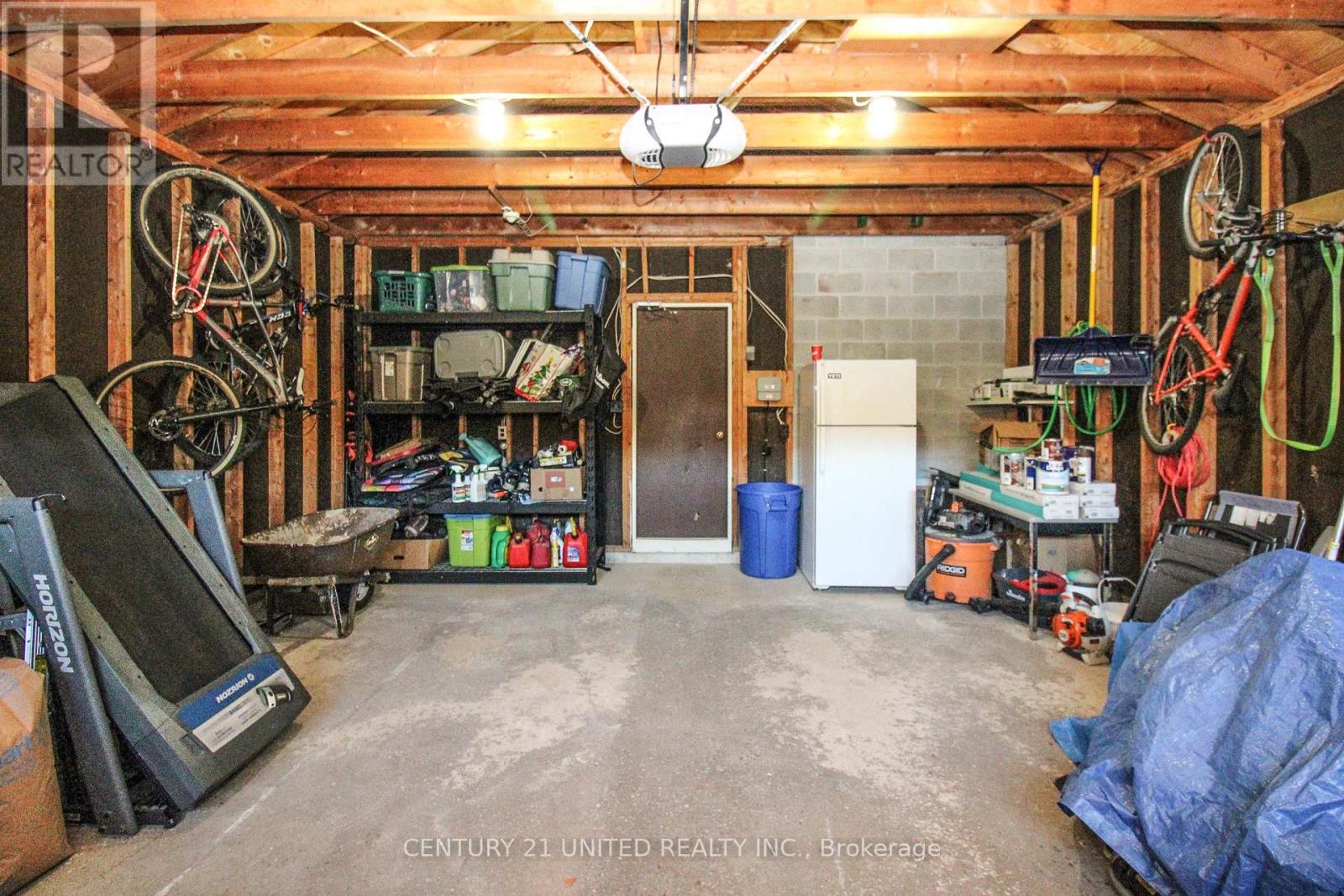 220 Ridgewood Road, Peterborough (Monaghan Ward 2), Ontario  K9J 8A3 - Photo 38 - X12485518