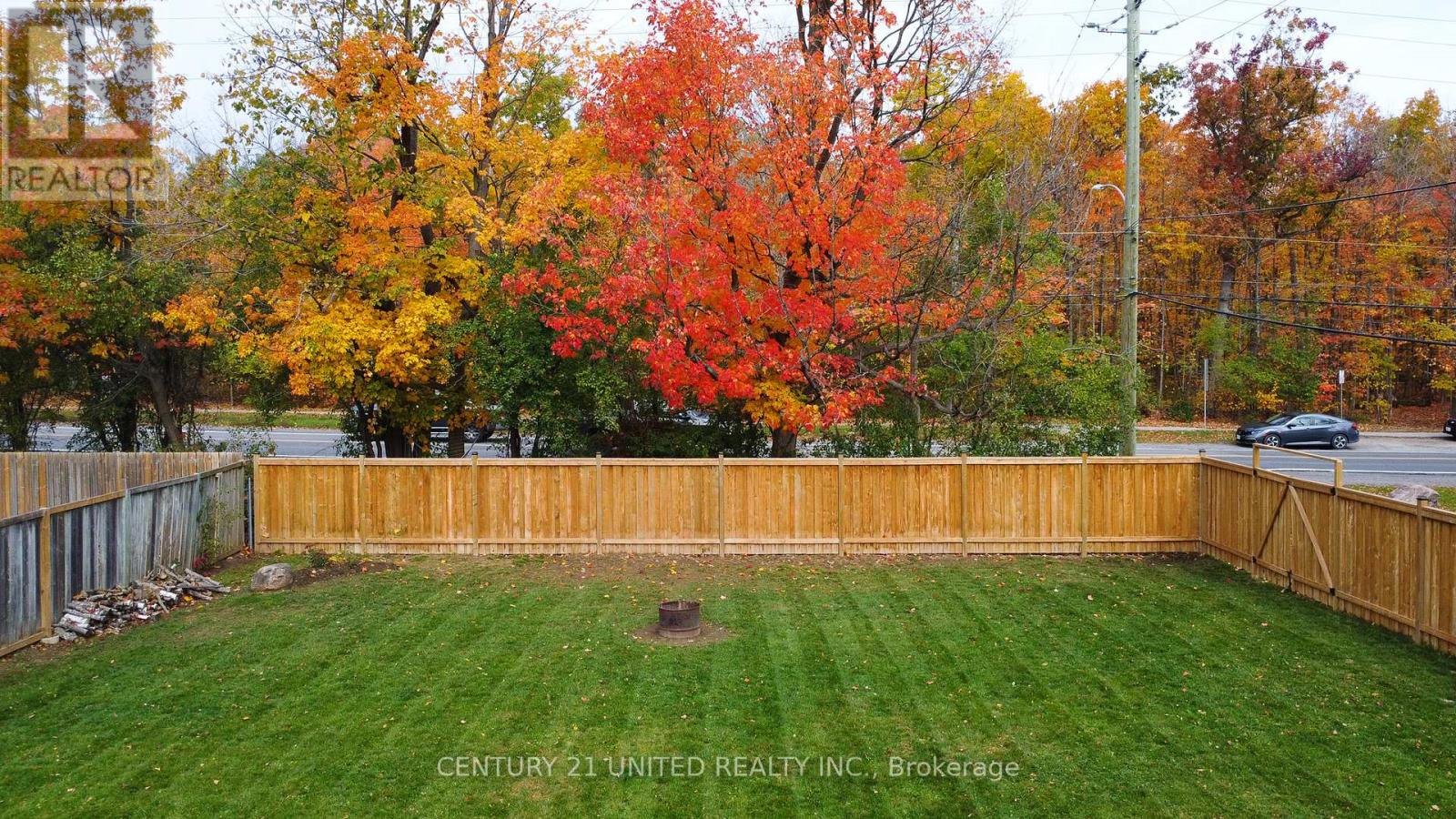 220 Ridgewood Road, Peterborough (Monaghan Ward 2), Ontario  K9J 8A3 - Photo 4 - X12485518