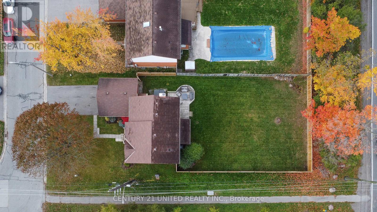 220 Ridgewood Road, Peterborough (Monaghan Ward 2), Ontario  K9J 8A3 - Photo 6 - X12485518