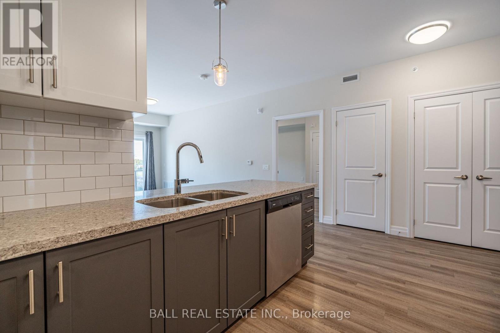 340 Florence Drive, Peterborough (Monaghan Ward 2), Ontario  K9J 0K4 - Photo 13 - X12485967