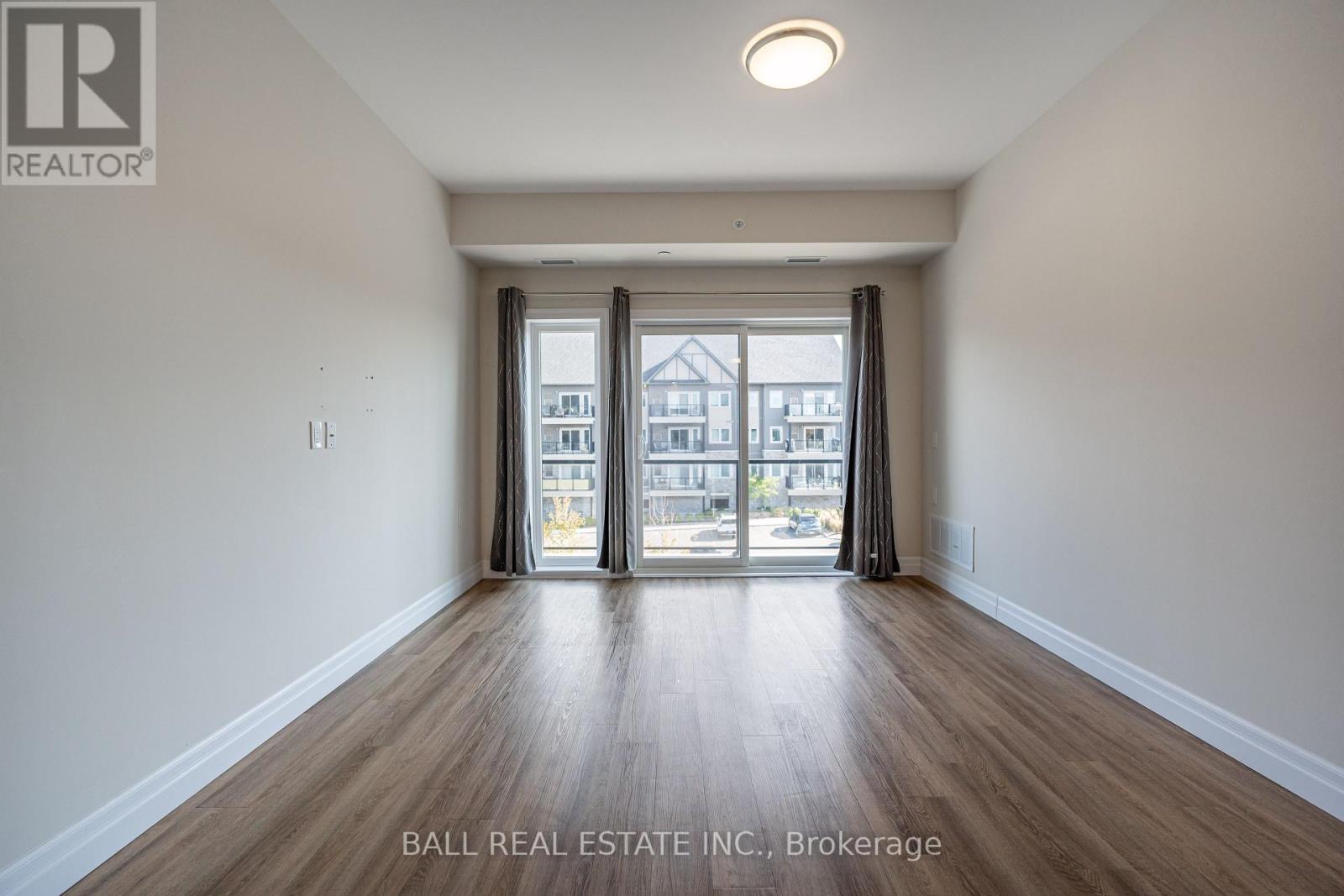 340 Florence Drive, Peterborough (Monaghan Ward 2), Ontario  K9J 0K4 - Photo 9 - X12485967