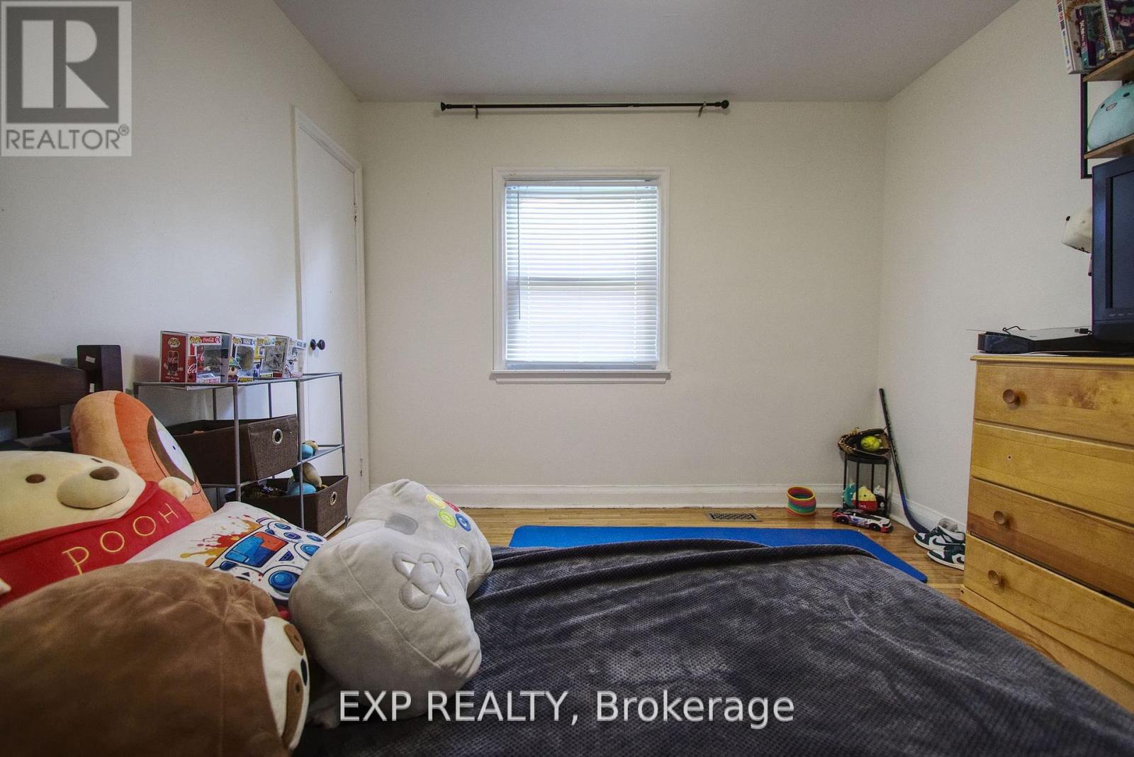 349 Euclid Avenue, Peterborough (Ashburnham Ward 4), Ontario  K9H 1M7 - Photo 10 - X12485969