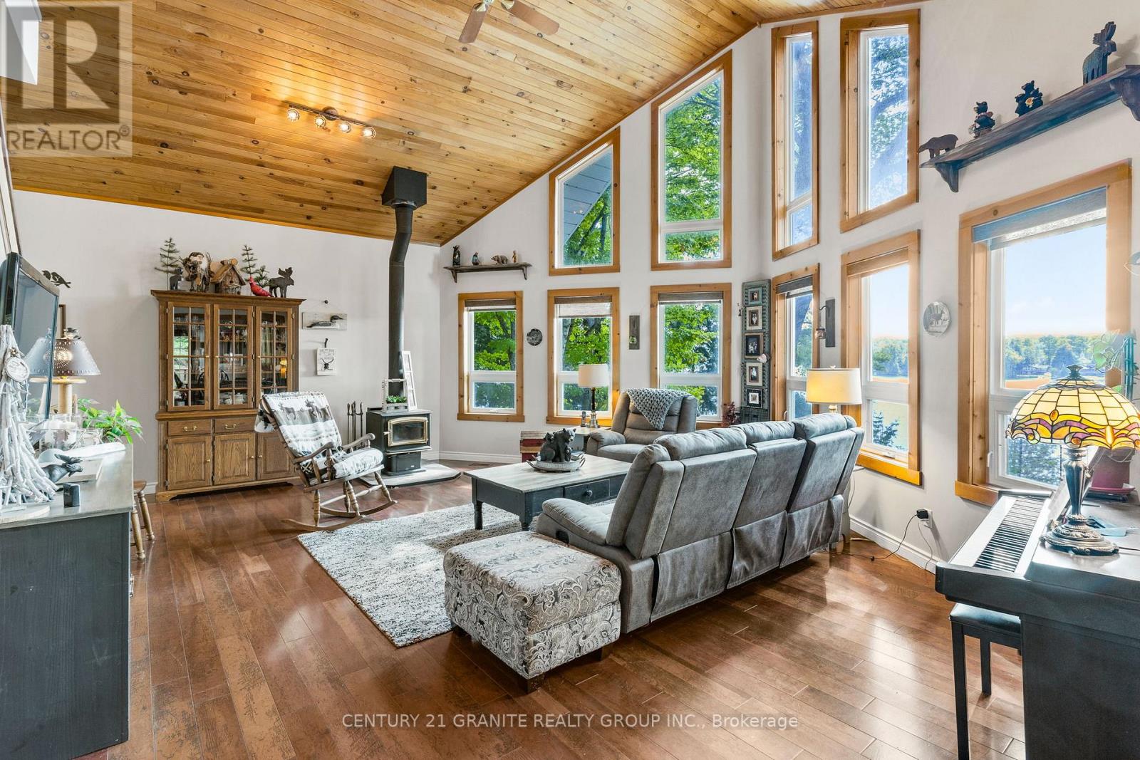 1140 Regal Trail, Highlands East (Cardiff Ward), Ontario  K0L 1C0 - Photo 11 - X12485979