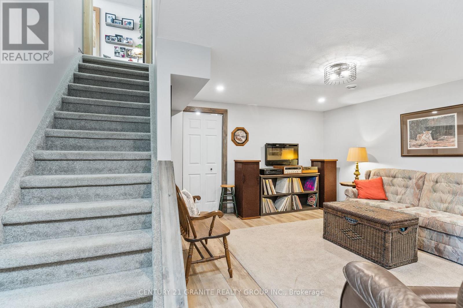 1140 Regal Trail, Highlands East (Cardiff Ward), Ontario  K0L 1C0 - Photo 25 - X12485979