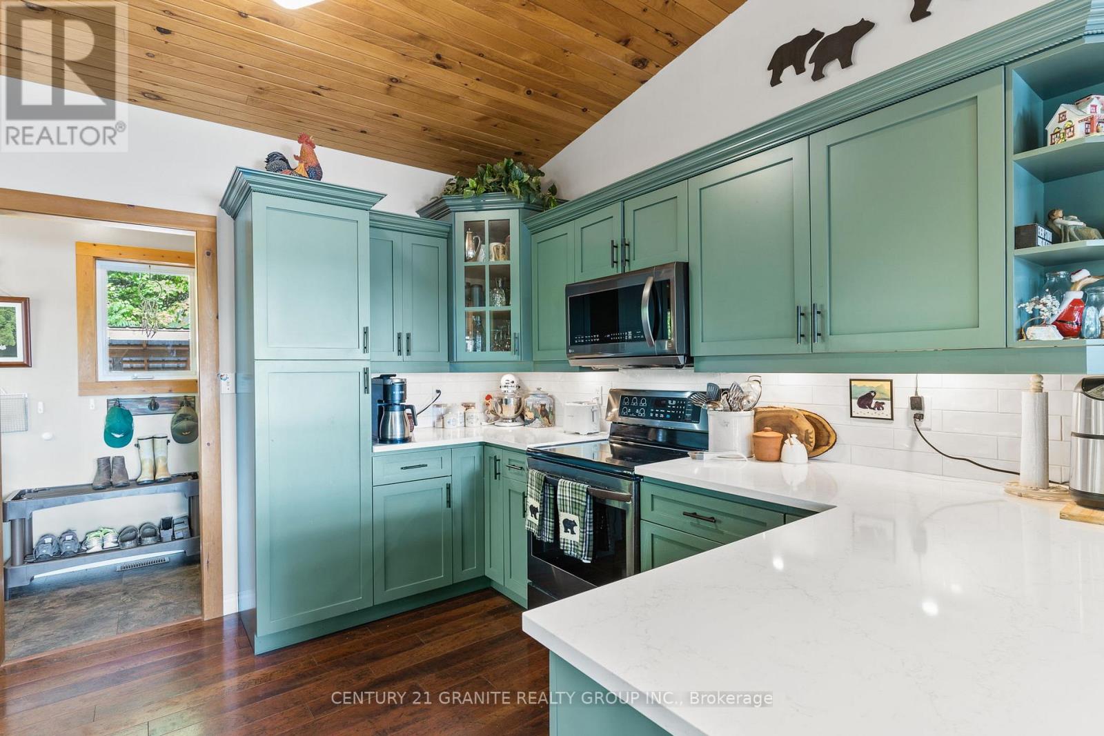 1140 Regal Trail, Highlands East (Cardiff Ward), Ontario  K0L 1C0 - Photo 7 - X12485979