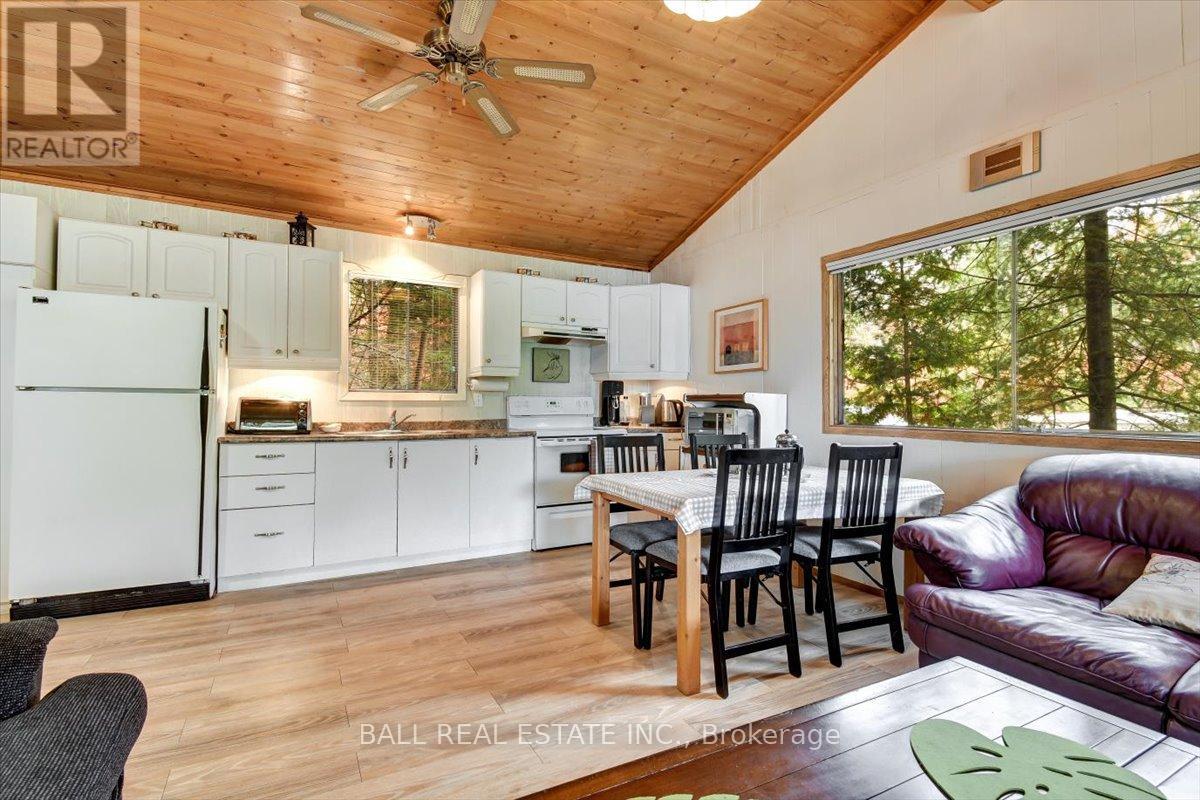 40 South Jordan Lake Road, Tudor And Cashel (Tudor Ward), Ontario  K0L 1W0 - Photo 5 - X12486033