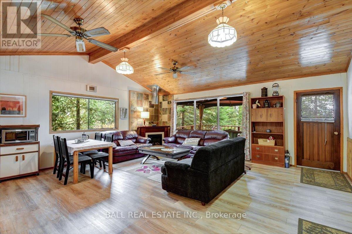 40 South Jordan Lake Road, Tudor And Cashel (Tudor Ward), Ontario  K0L 1W0 - Photo 7 - X12486033