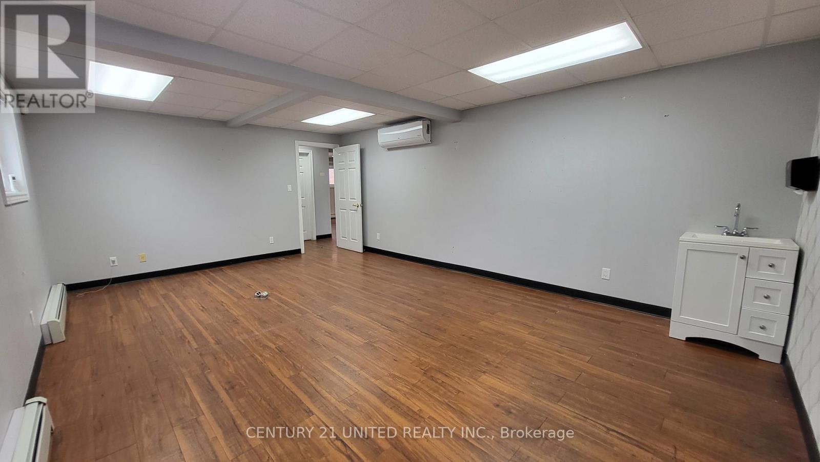 80 Hunter Street E, Peterborough (Ashburnham Ward 4), Ontario  K9H 1G5 - Photo 7 - X12486149