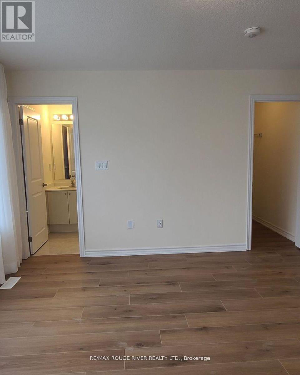 72 Hickey Lane, Kawartha Lakes (Lindsay), Ontario  K9V 5V5 - Photo 18 - X12486255