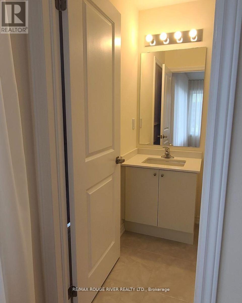 72 Hickey Lane, Kawartha Lakes (Lindsay), Ontario  K9V 5V5 - Photo 19 - X12486255