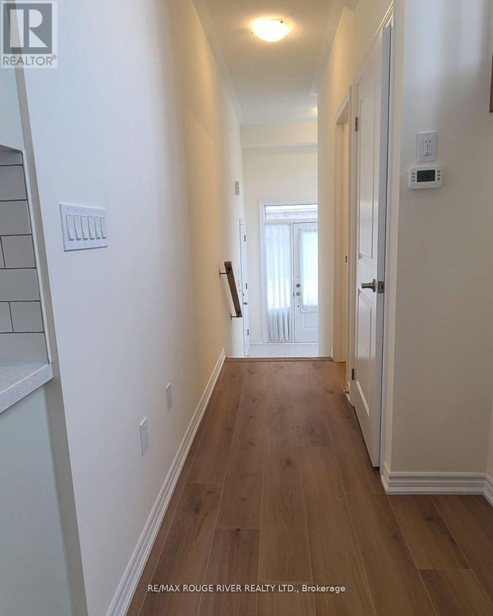 72 Hickey Lane, Kawartha Lakes (Lindsay), Ontario  K9V 5V5 - Photo 3 - X12486255