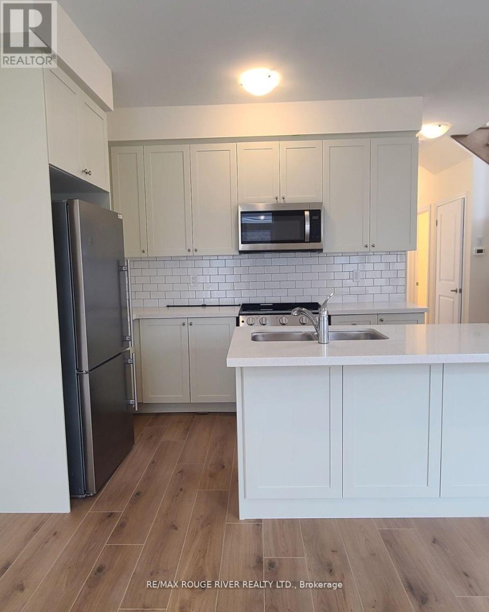 72 Hickey Lane, Kawartha Lakes (Lindsay), Ontario  K9V 5V5 - Photo 6 - X12486255