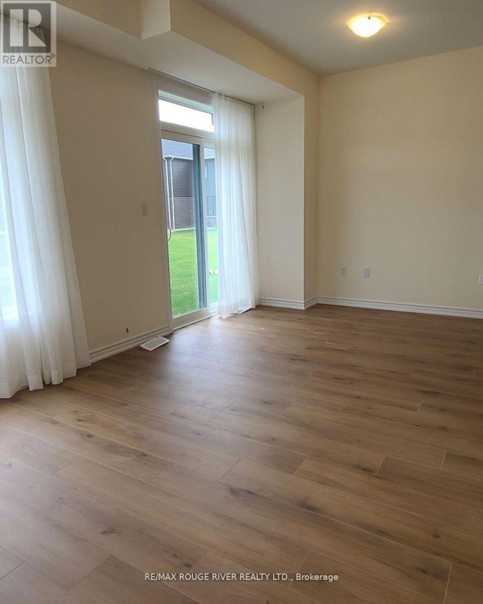 72 Hickey Lane, Kawartha Lakes (Lindsay), Ontario  K9V 5V5 - Photo 9 - X12486255