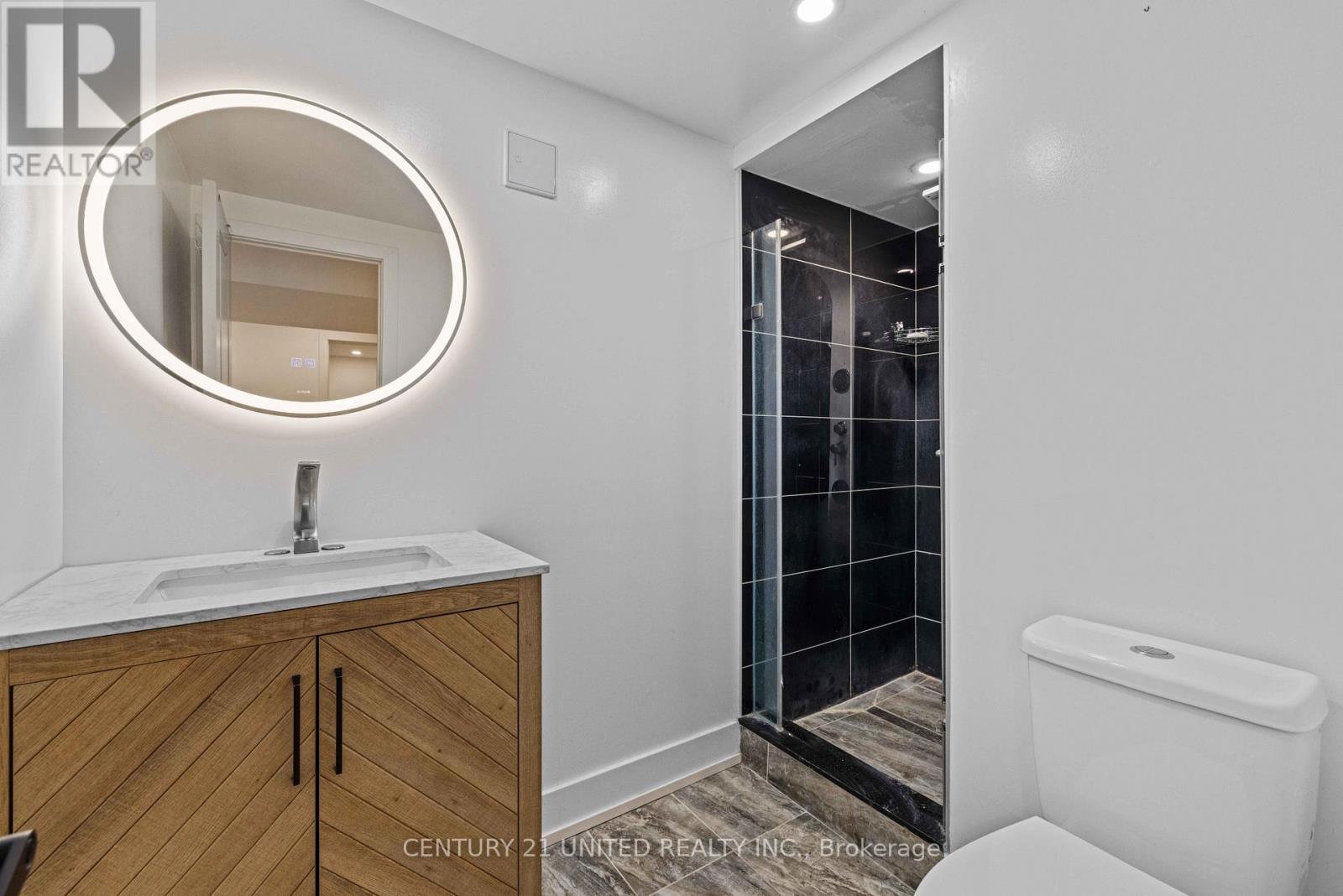 567 O'connell Road, Peterborough (Otonabee Ward 1), Ontario  K9J 4E2 - Photo 16 - X12486645