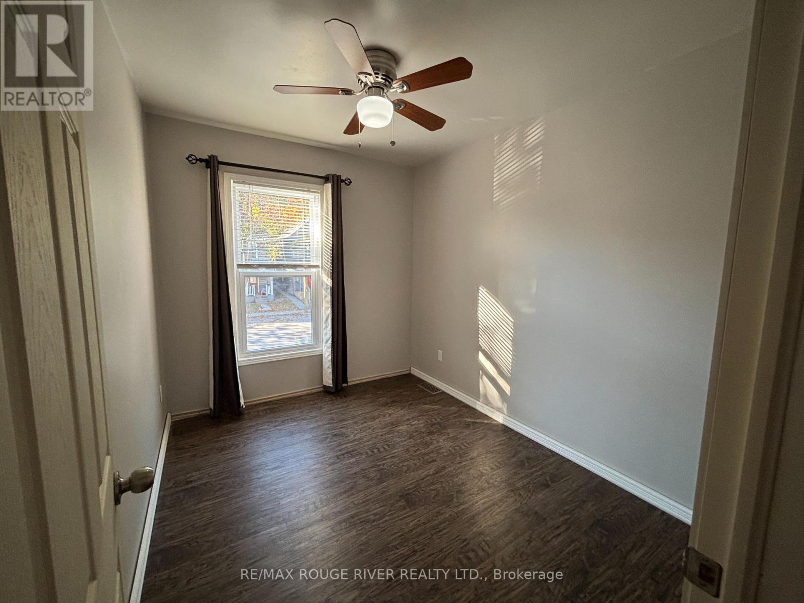 576 Bethune Street, Peterborough (Town Ward 3), Ontario  K9H 3Z8 - Photo 17 - X12487162