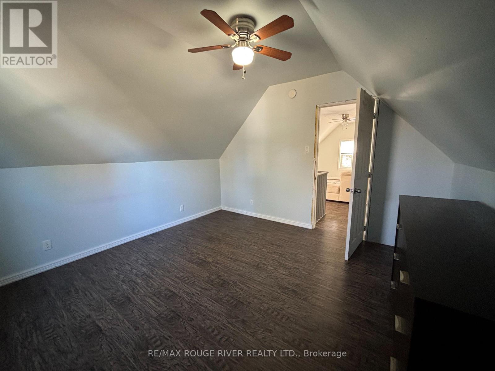 576 Bethune Street, Peterborough (Town Ward 3), Ontario  K9H 3Z8 - Photo 24 - X12487162