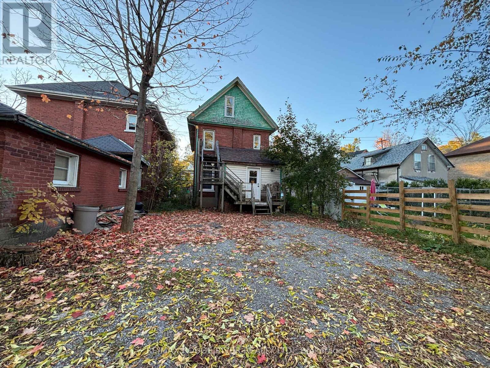 576 Bethune Street, Peterborough (Town Ward 3), Ontario  K9H 3Z8 - Photo 25 - X12487162