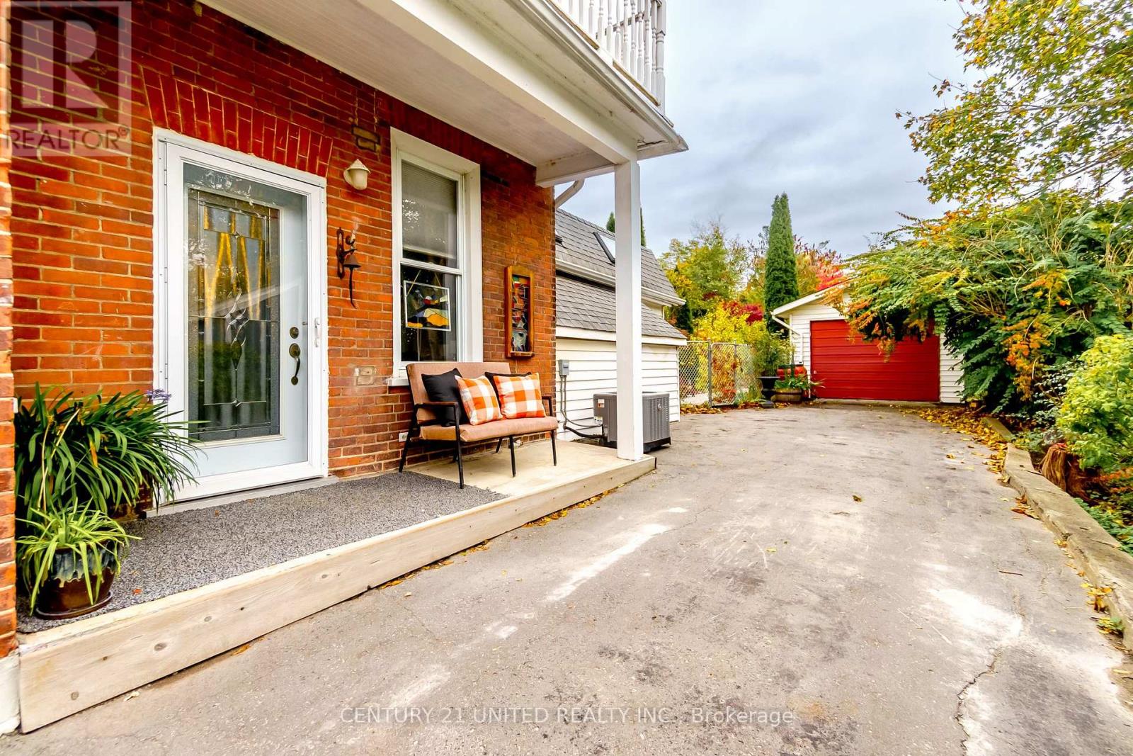 458 Driscoll Terrace, Peterborough (Ashburnham Ward 4), Ontario  K9H 1T7 - Photo 3 - X12487380