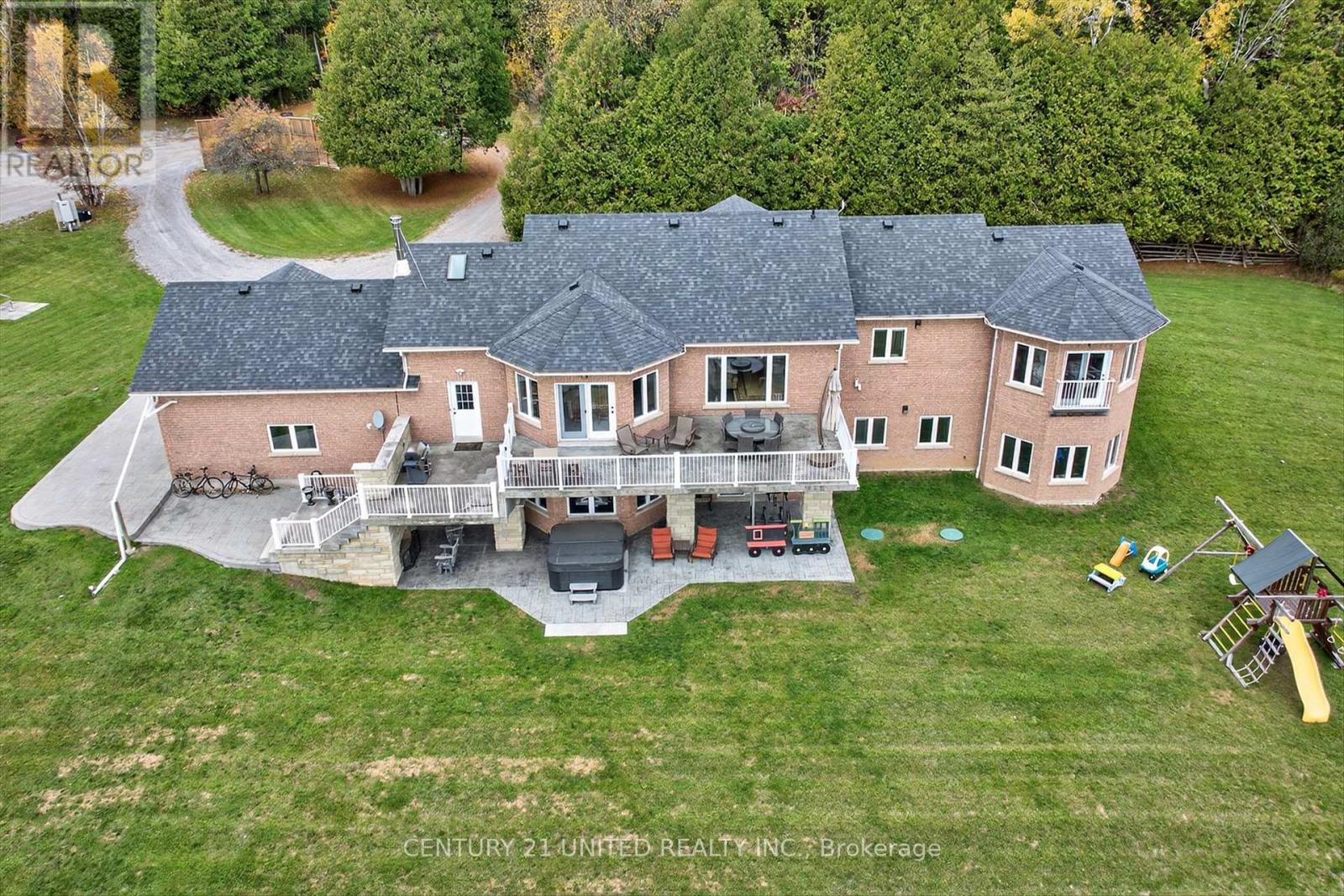 1599 Moore Drive, Cavan Monaghan (Cavan Twp), Ontario  L0A 1C0 - Photo 45 - X12487539