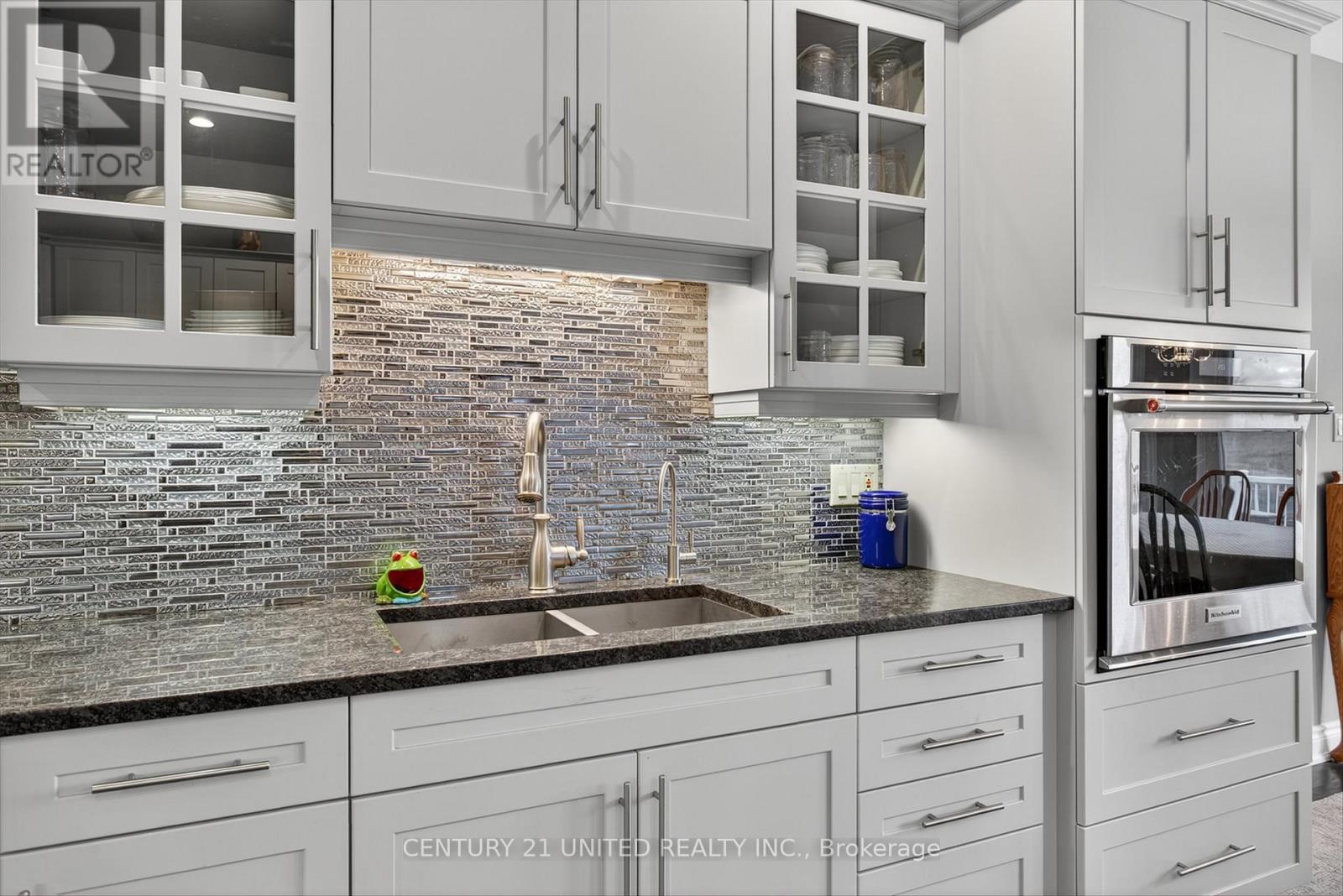 1599 Moore Drive, Cavan Monaghan (Cavan Twp), Ontario  L0A 1C0 - Photo 8 - X12487539