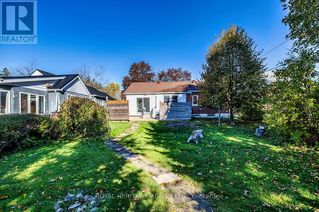 5 Roosevelt Street, Kawartha Lakes (Lindsay), Ontario  K9V 2X6 - Photo 21 - X12487668