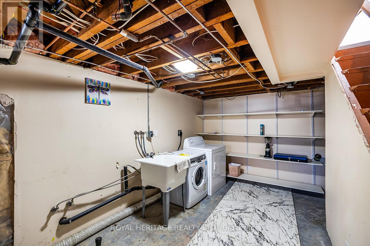 5 Roosevelt Street, Kawartha Lakes (Lindsay), Ontario  K9V 2X6 - Photo 32 - X12487668