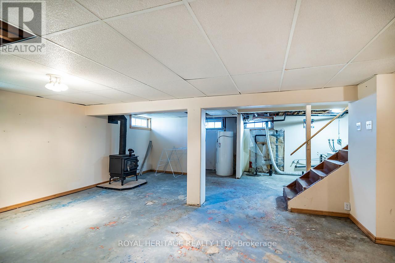 5 Roosevelt Street, Kawartha Lakes (Lindsay), Ontario  K9V 2X6 - Photo 33 - X12487668