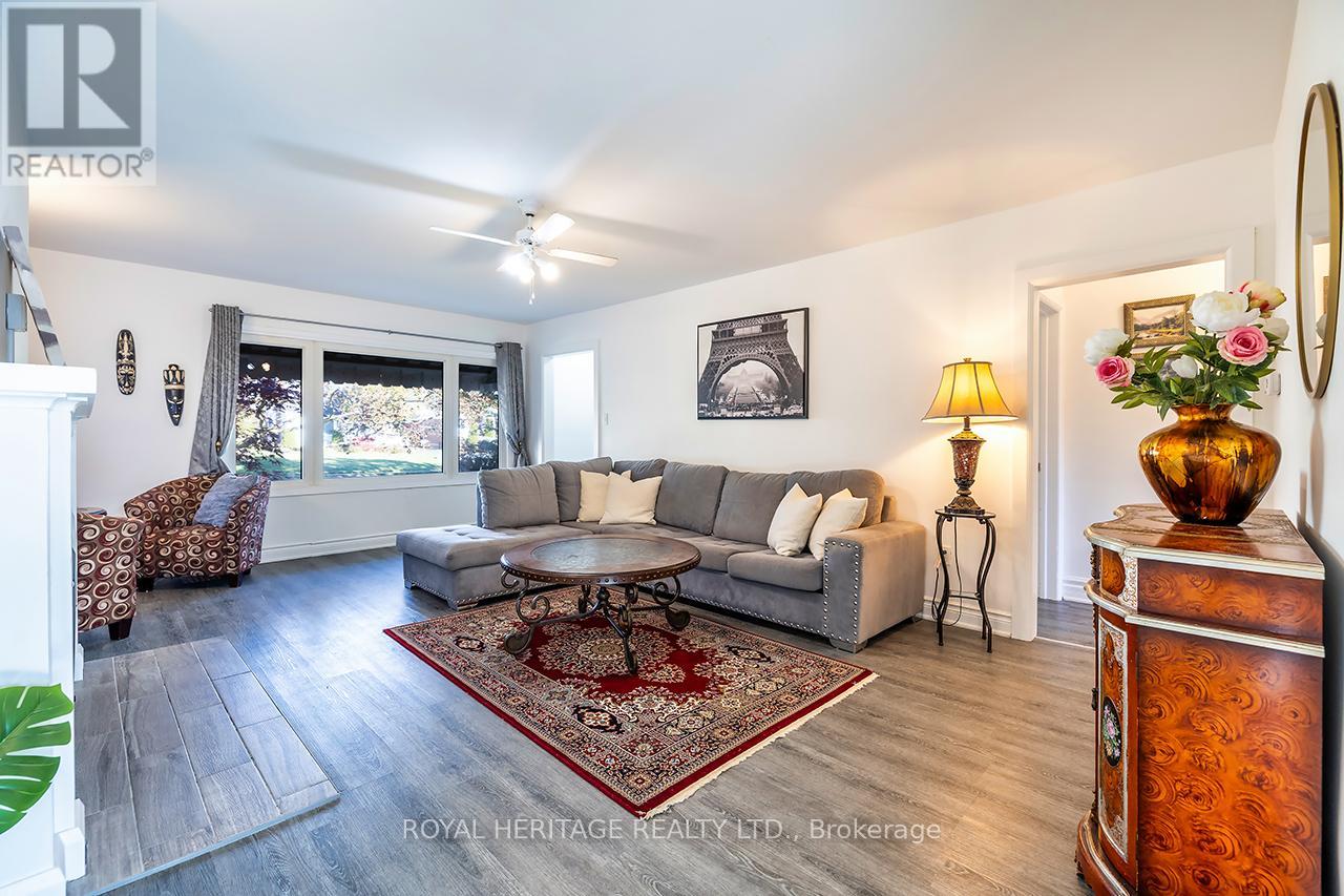 5 Roosevelt Street, Kawartha Lakes (Lindsay), Ontario  K9V 2X6 - Photo 5 - X12487668