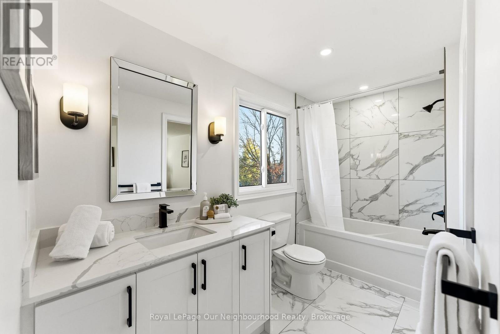 2552 Farmcrest Avenue, Peterborough (Ashburnham Ward 4), Ontario  K9L 1H7 - Photo 27 - X12487838