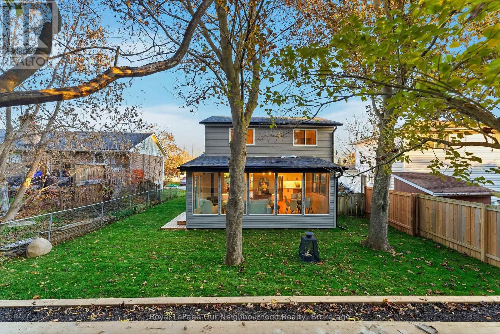 2552 Farmcrest Avenue, Peterborough (Ashburnham Ward 4), Ontario  K9L 1H7 - Photo 43 - X12487838