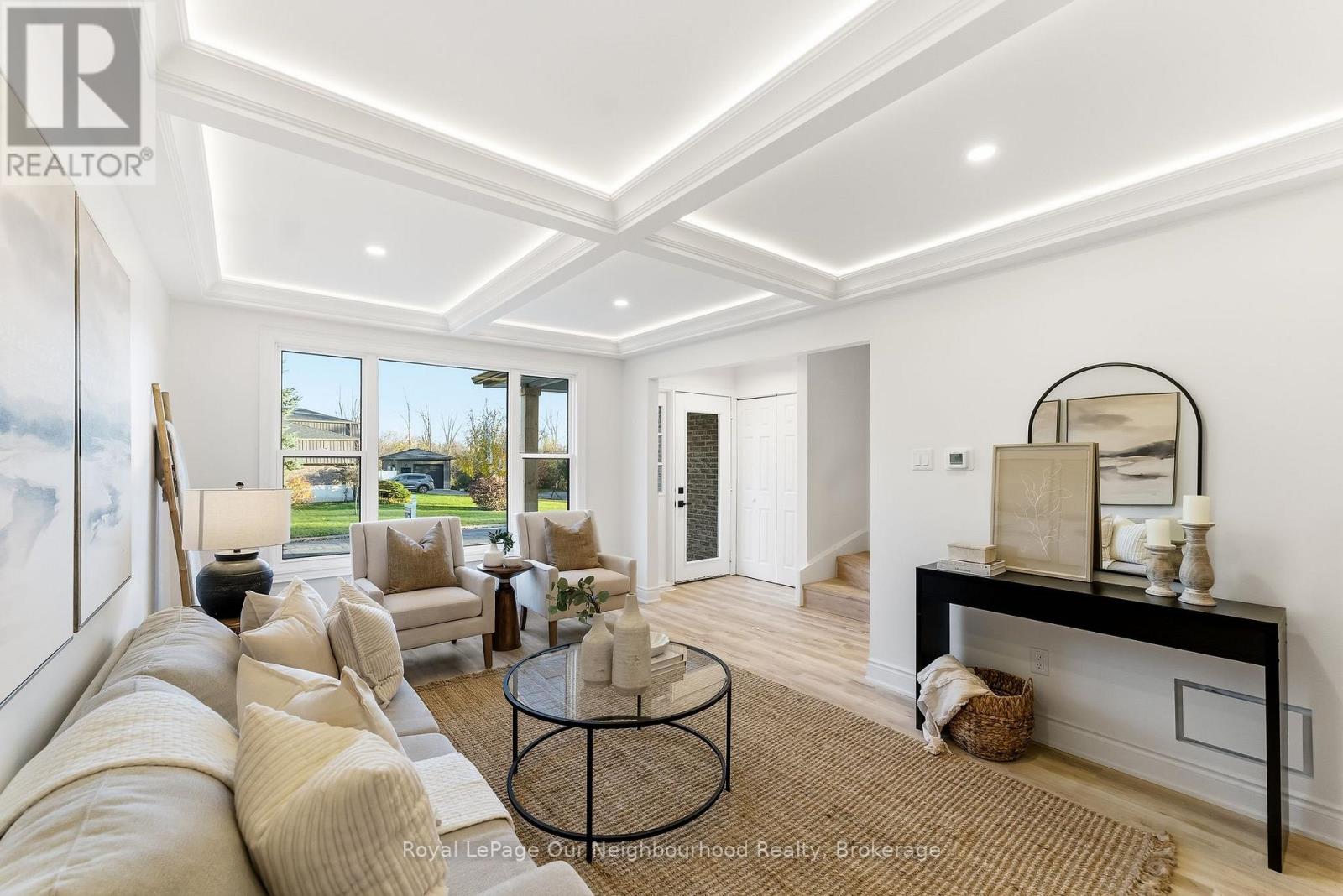 2552 Farmcrest Avenue, Peterborough (Ashburnham Ward 4), Ontario  K9L 1H7 - Photo 9 - X12487838