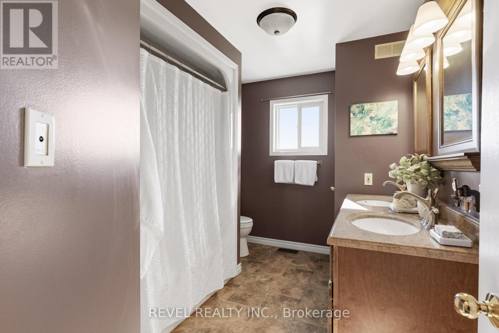 443 Tower Road, Kawartha Lakes (Lindsay), Ontario  K9V 4R4 - Photo 22 - X12487916