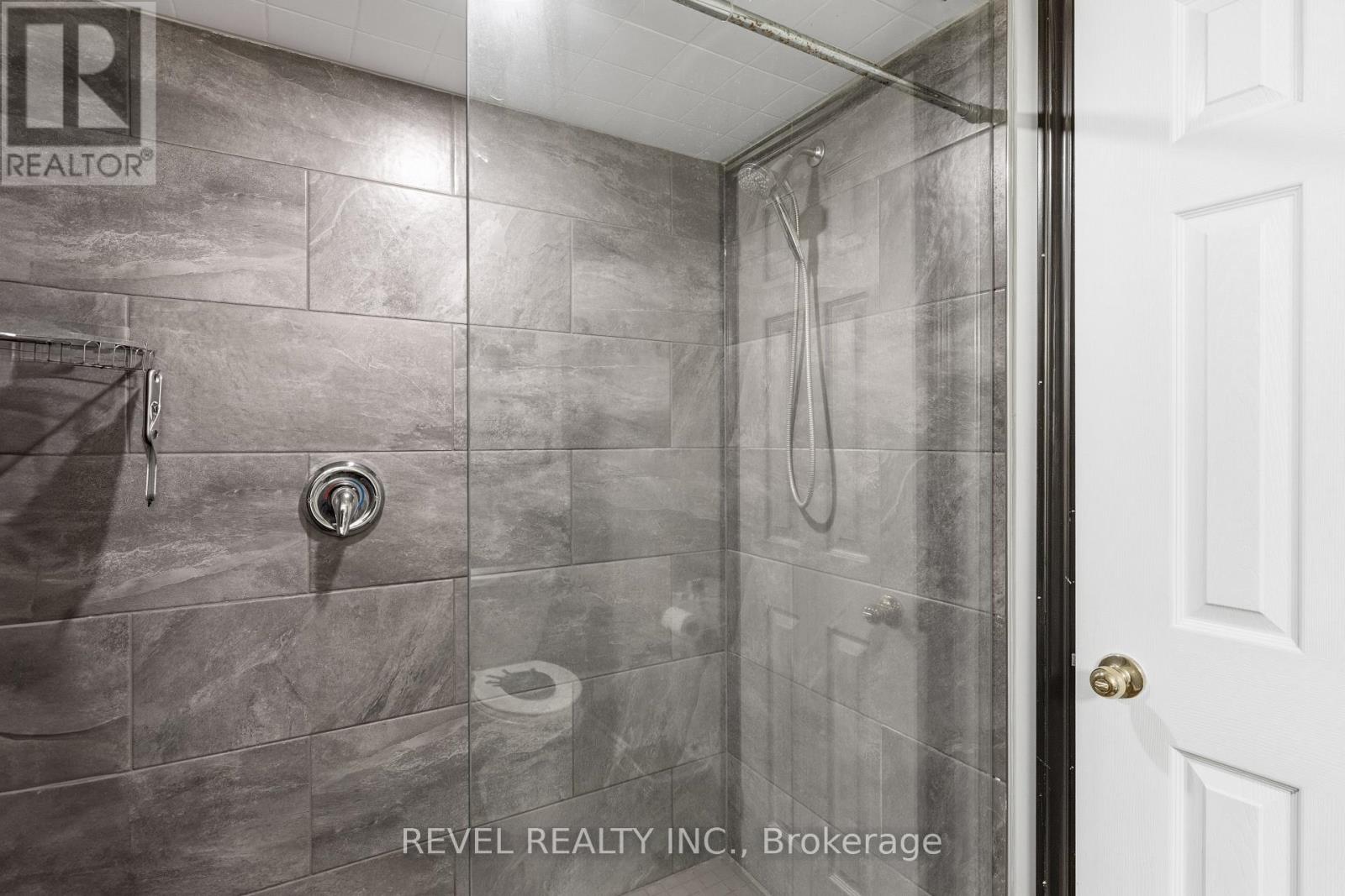 443 Tower Road, Kawartha Lakes (Lindsay), Ontario  K9V 4R4 - Photo 31 - X12487916