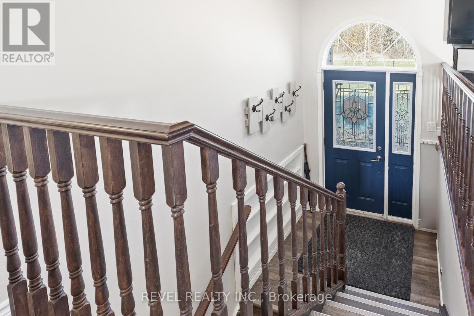 443 Tower Road, Kawartha Lakes (Lindsay), Ontario  K9V 4R4 - Photo 6 - X12487916