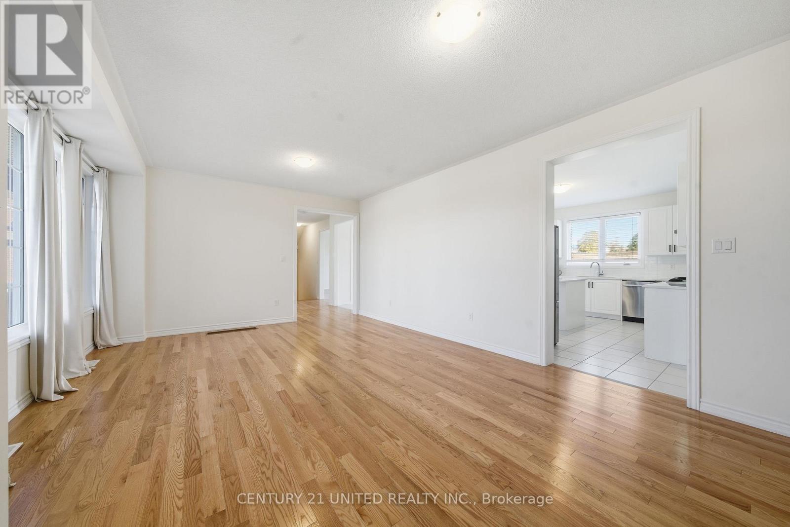 45 Golden Meadows Drive, Otonabee-South Monaghan, Ontario  K9J 0K8 - Photo 16 - X12488010