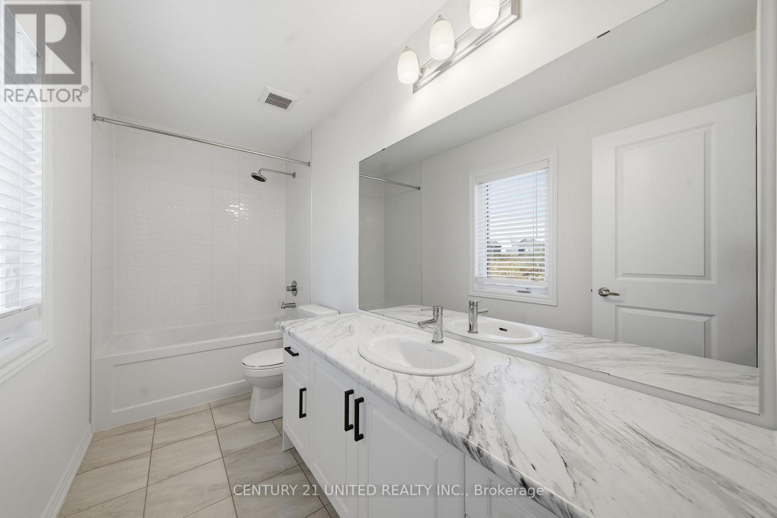 45 Golden Meadows Drive, Otonabee-South Monaghan, Ontario  K9J 0K8 - Photo 20 - X12488010