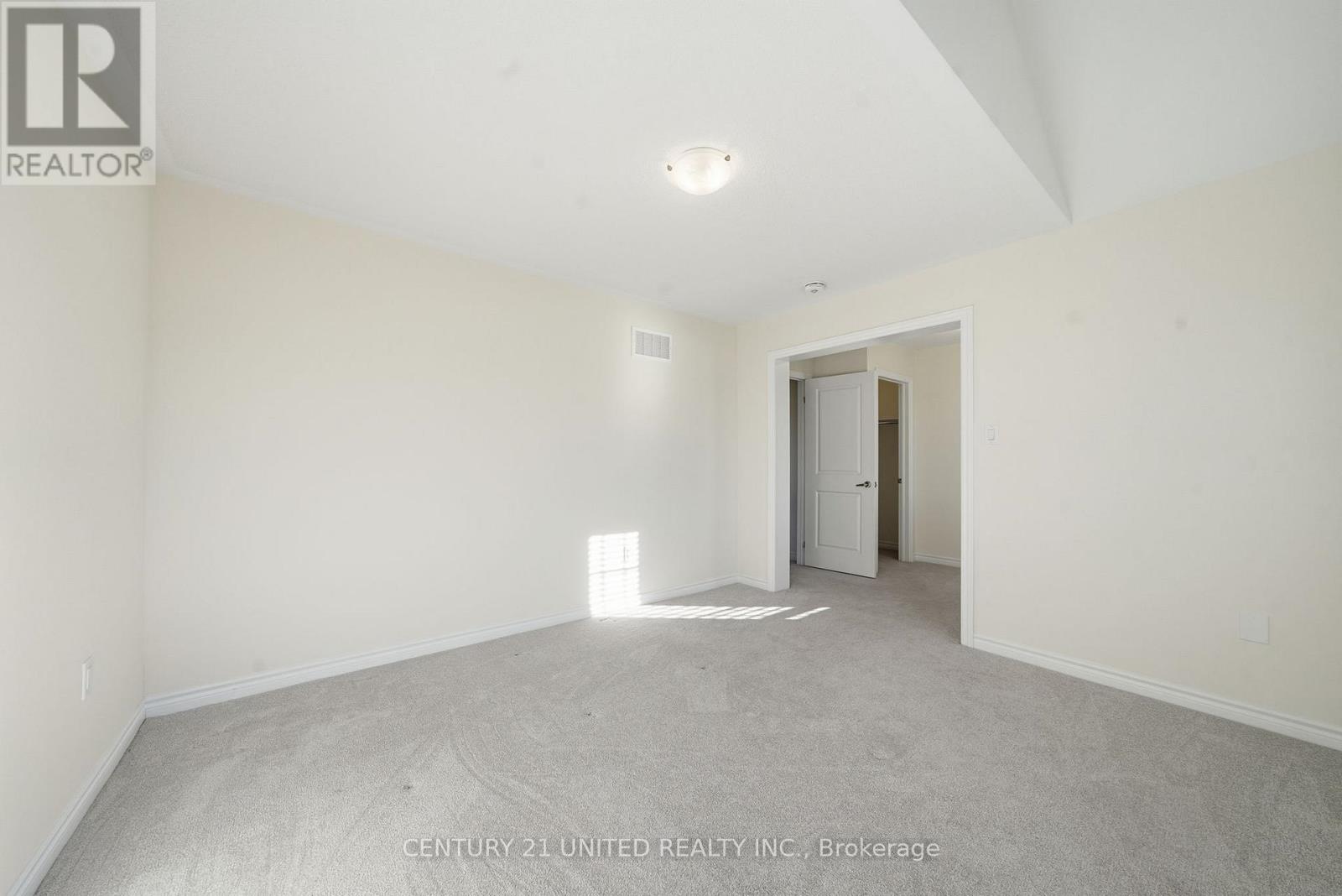 45 Golden Meadows Drive, Otonabee-South Monaghan, Ontario  K9J 0K8 - Photo 24 - X12488010