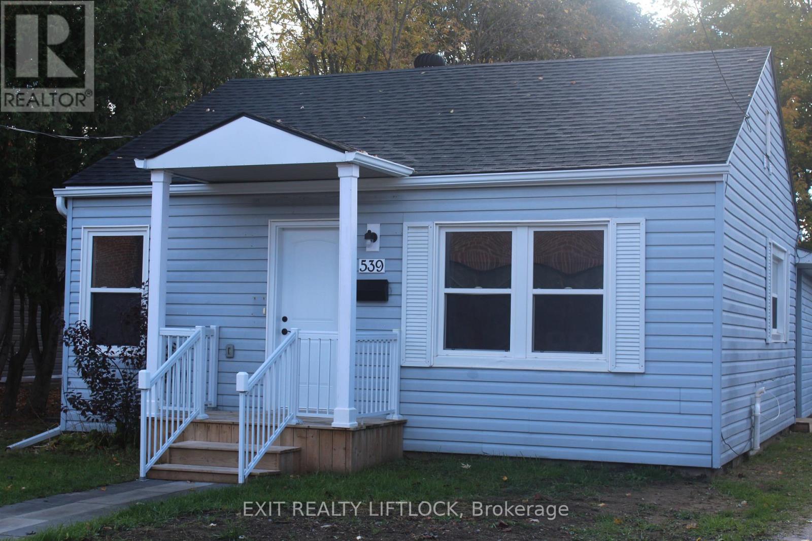 539 Albert Street, Peterborough (Town Ward 3), Ontario  K9J 4N7 - Photo 15 - X12489886