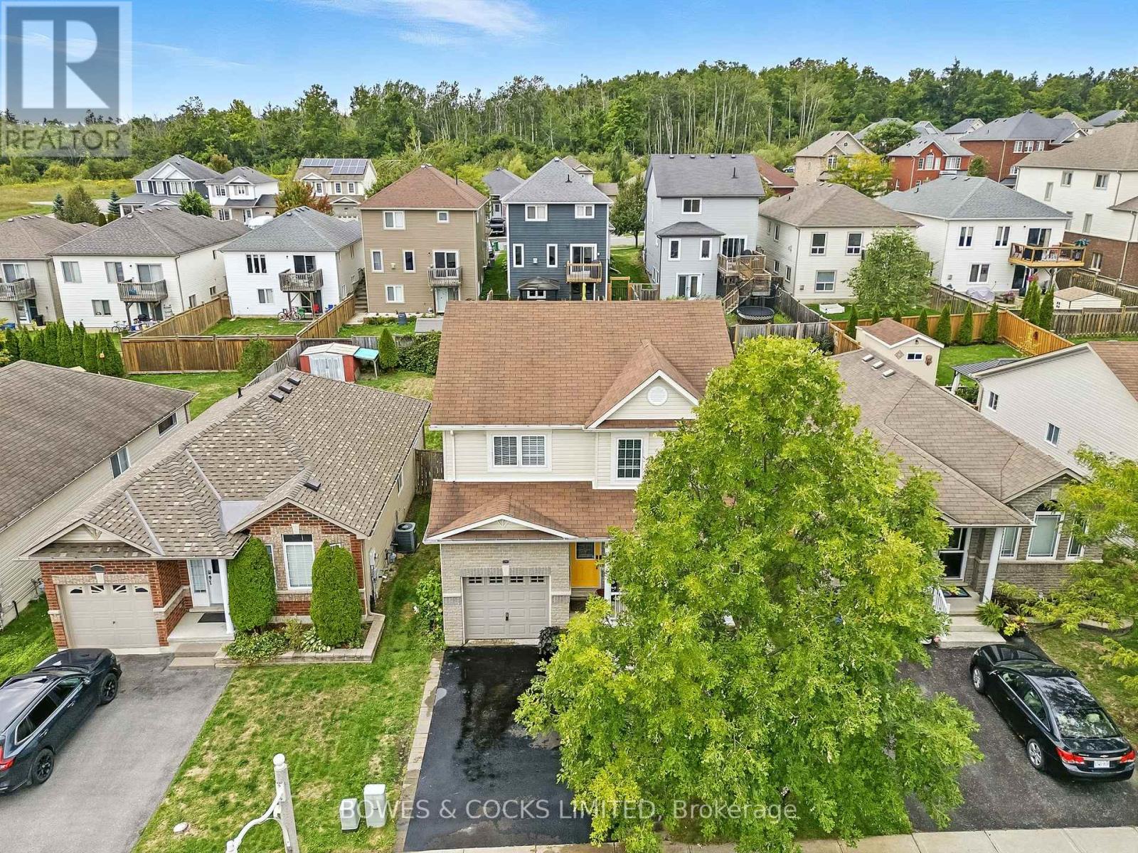 210 Farrier Crescent, Peterborough (Northcrest Ward 5), Ontario  K9L 0A6 - Photo 36 - X12489970