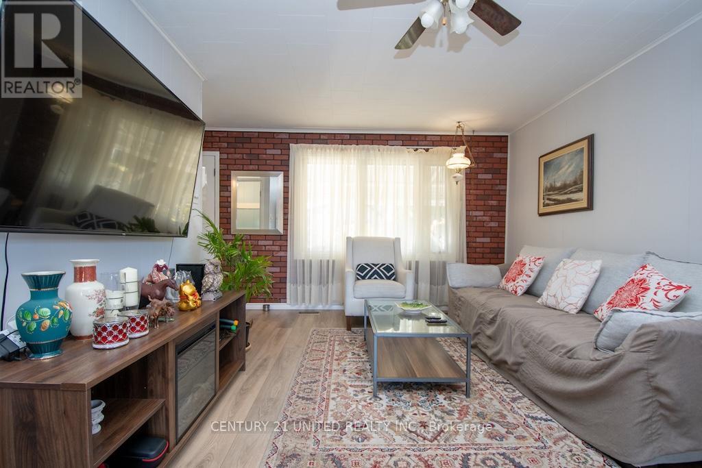 131 Homewood Avenue, Trent Hills (Hastings), Ontario  K0L 1Y0 - Photo 12 - X12490064